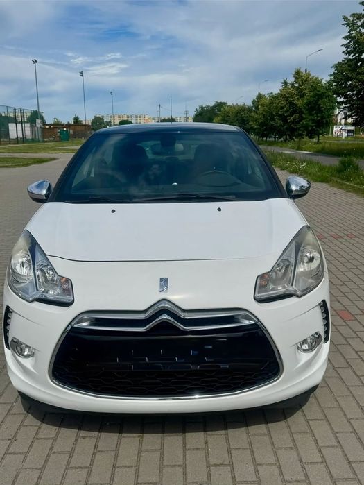 Citroën DS3 Citroën DS3 1.6 THP – Sportowy Charakter i Francuski Styl