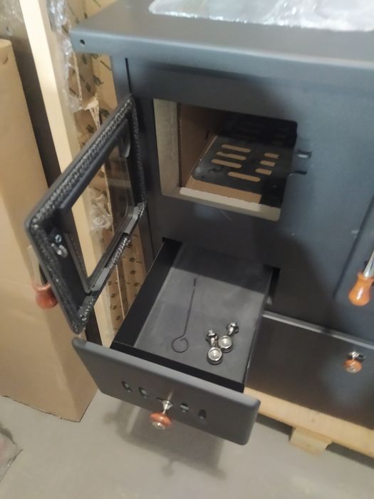 СТОК! Піч з варильною поверхнею і духовкою Prity 2P41 [15 кВт], дрова