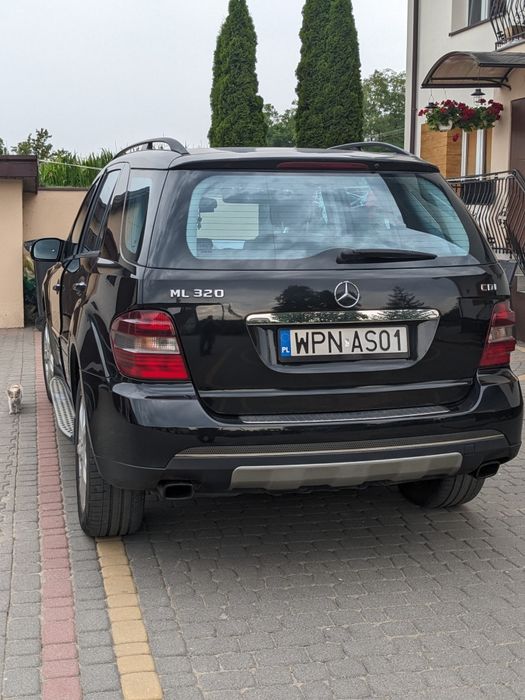 Mercedes ML 320 CDI Salon Polska