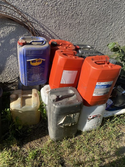 Oddam puste banki 20L