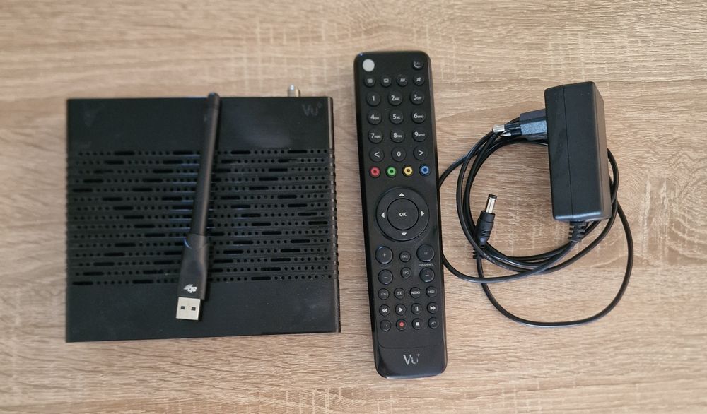 Dekoder Vu Zero satelitarny, tuner