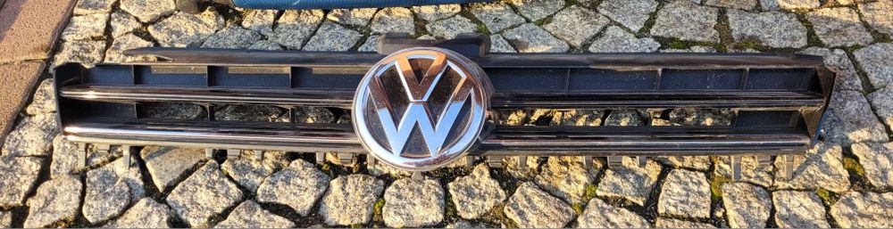 Atrapa Grill chłodnicy vw golf 7 5G0.853.653E