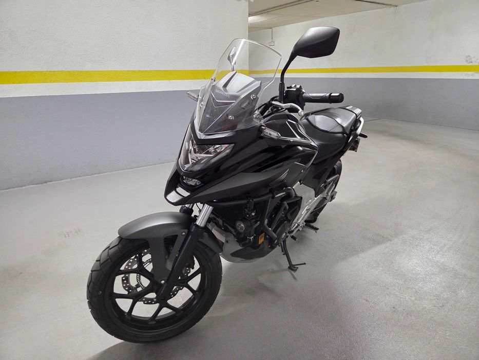 Honda NC750X 2024, 27000km e garantia total da Honda até 08/2027