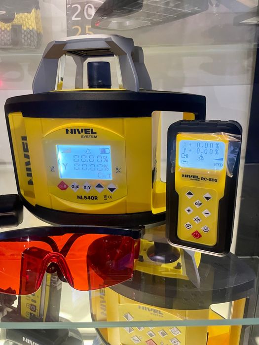 Niwelator Laserowy Nivel System NL 540 DIGITAL, łata, statyw, FV,Nowy,
