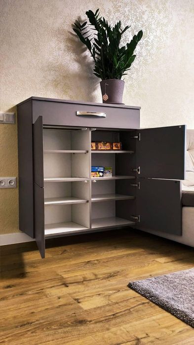 Кухні під замовлення. Шафи-купе. Шкаф купе. Встроенное мебель.