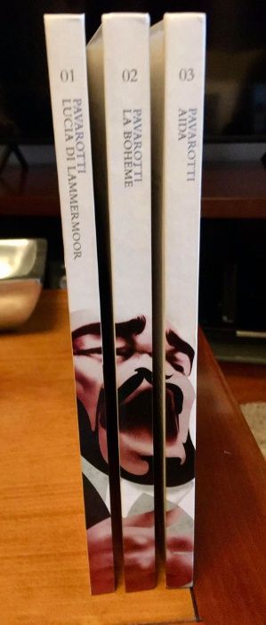 Luciano Pavarotti - 3 livros de Óperas + Cd's