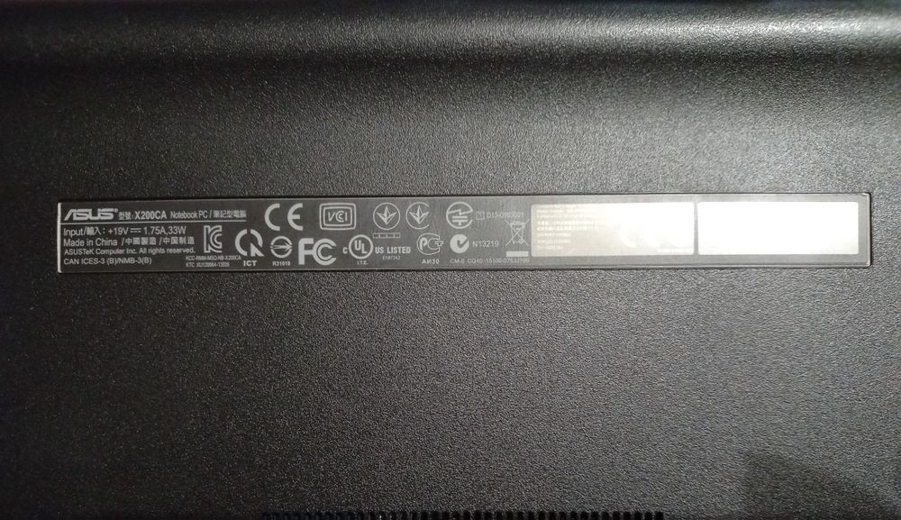 Продам нетбук Asus