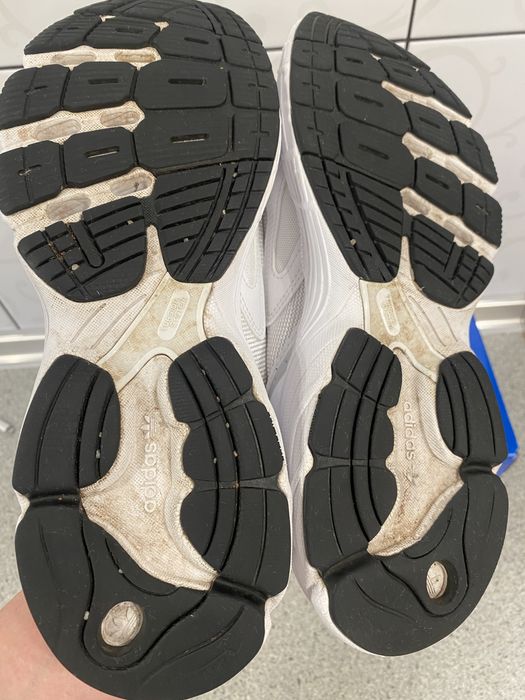 Кросівки Adidas Astir,42,5 розмір,в/с