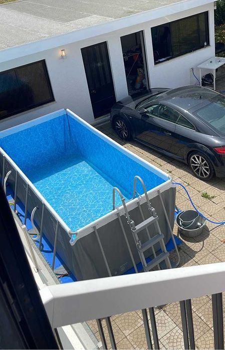 Piscina BESTWAY Power Steel retangular 412X201X122 com filtro + escada