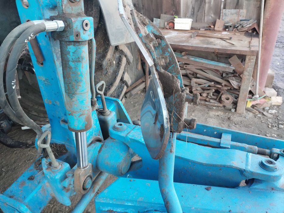 Плуг оборотний Lemkin