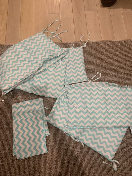 Набір постільноі білизни з бортами для новонароджених