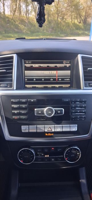 Mercedes Benz ML350