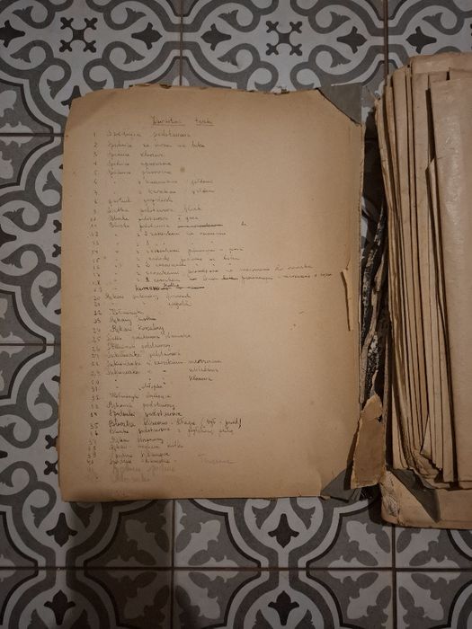 Wykrojniki krawieckie vintage