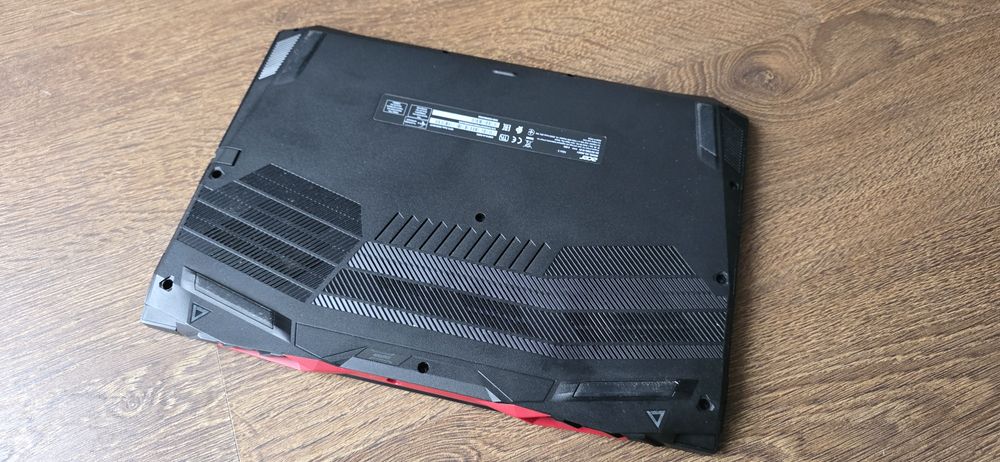 Laptop Acer Nitro 5 AN515-44-R2R3 Ryzen 5 16GB 512GB GTX1650 15,6cala