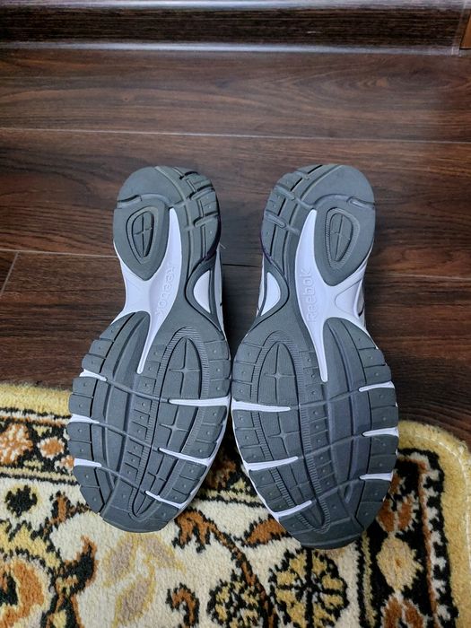 Кросівки жіночі,Reebok