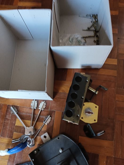 Fechadura Blindada Porta exterior - Anti Gazua*