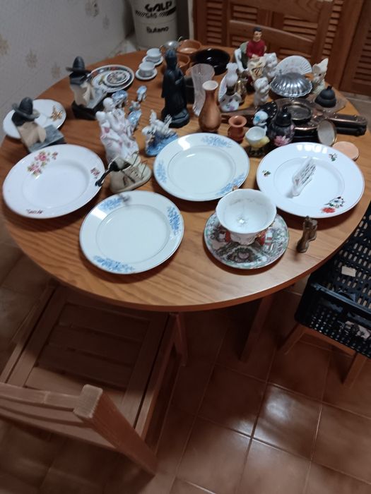 Pecas de decoração.