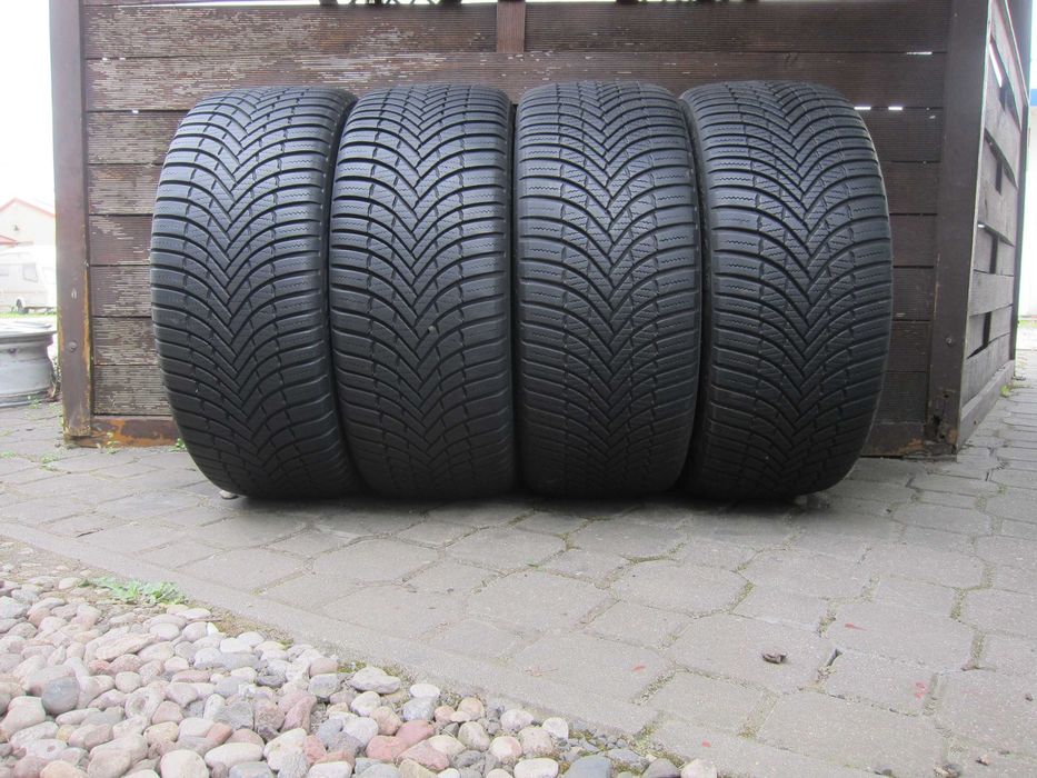 Opony Całoroczne 225/45/17 Firestone