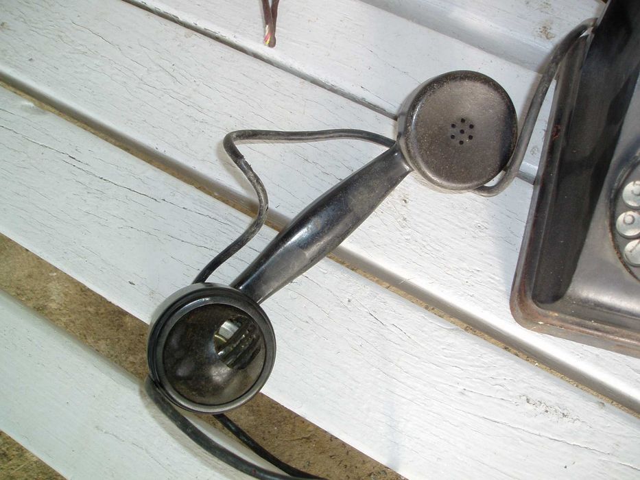 прямий телефон в канцелярію