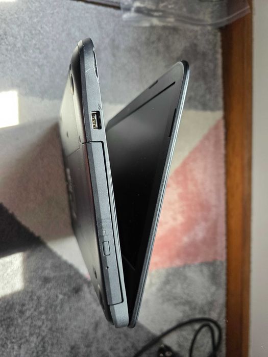 Dell Latitude 3440 - Win 11 - i5 - 8GB - 256Gb