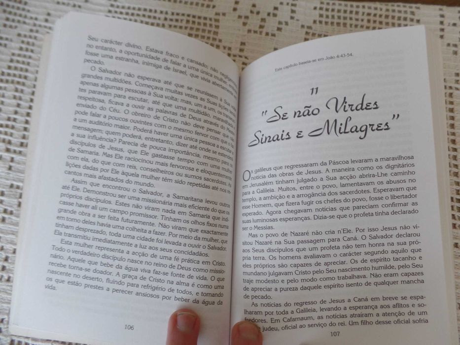 Livro " O Messias Prometido" como Novo