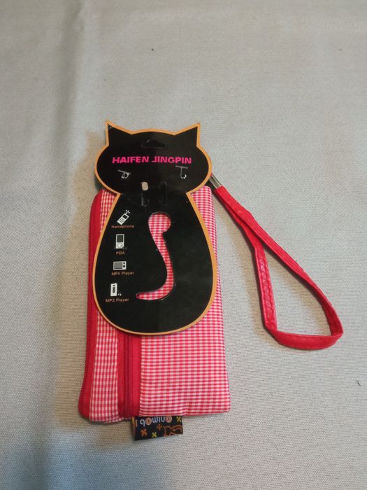 Etui na telefon lub klucze + portfelik - czerwone