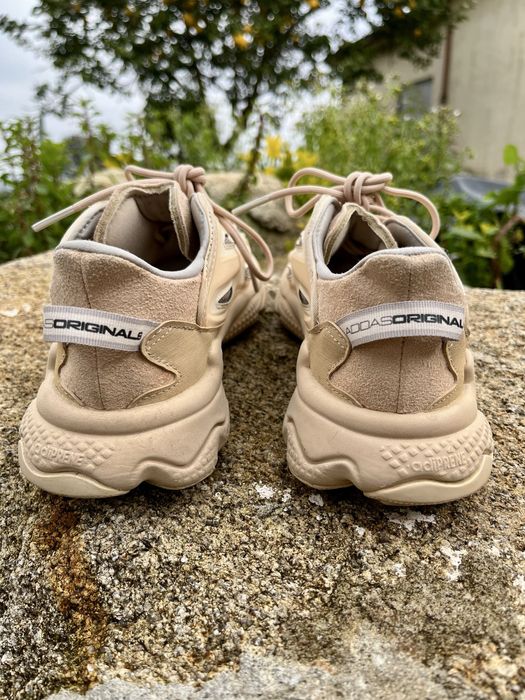 Ténis Adidas Ozweego