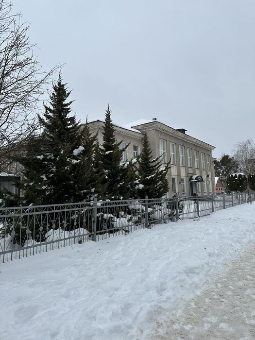 Продам 2 кімнатну квартиру з ремонтом  та меблями!