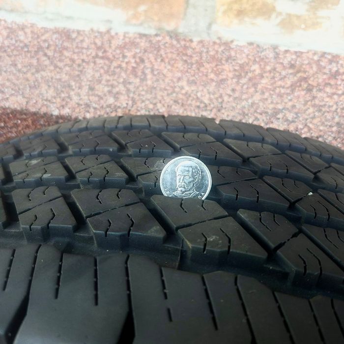 Диски з резиною R17 5*130 VW touareg