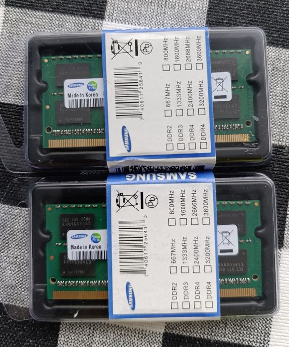 Комплект оперативної пам'яті 16GB (2x8GB) DDR3 1600MHz Samsung