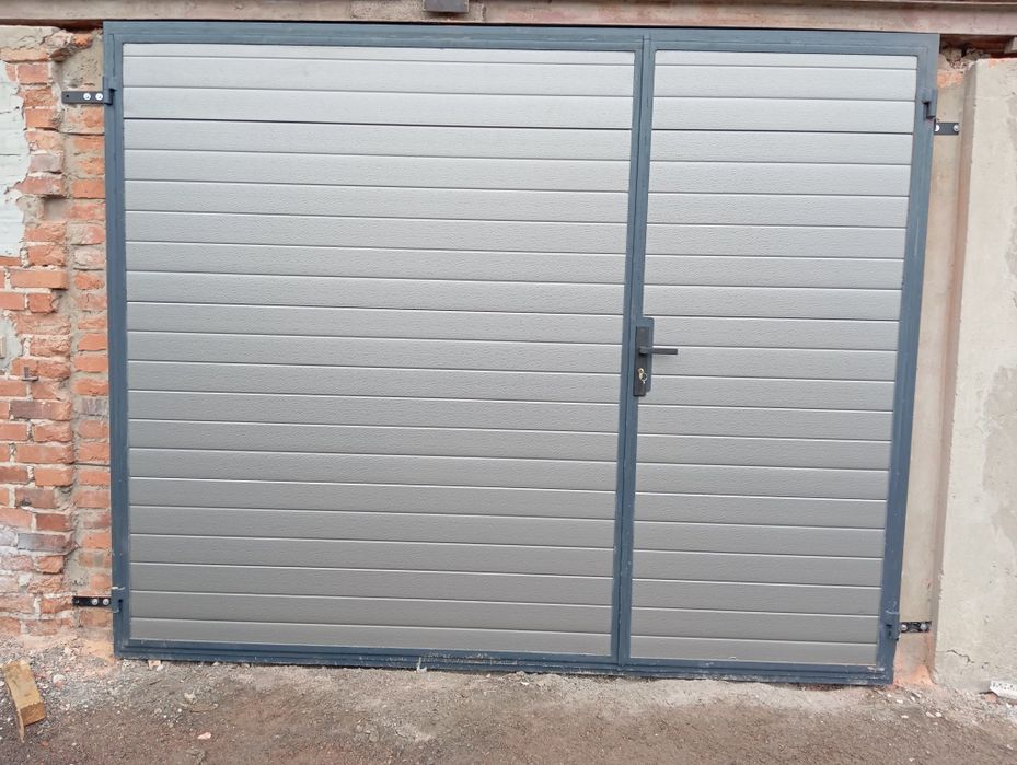 Płoty,bramy bramy garażowe ogrodzenia, balustrady,schody,montaż płotów