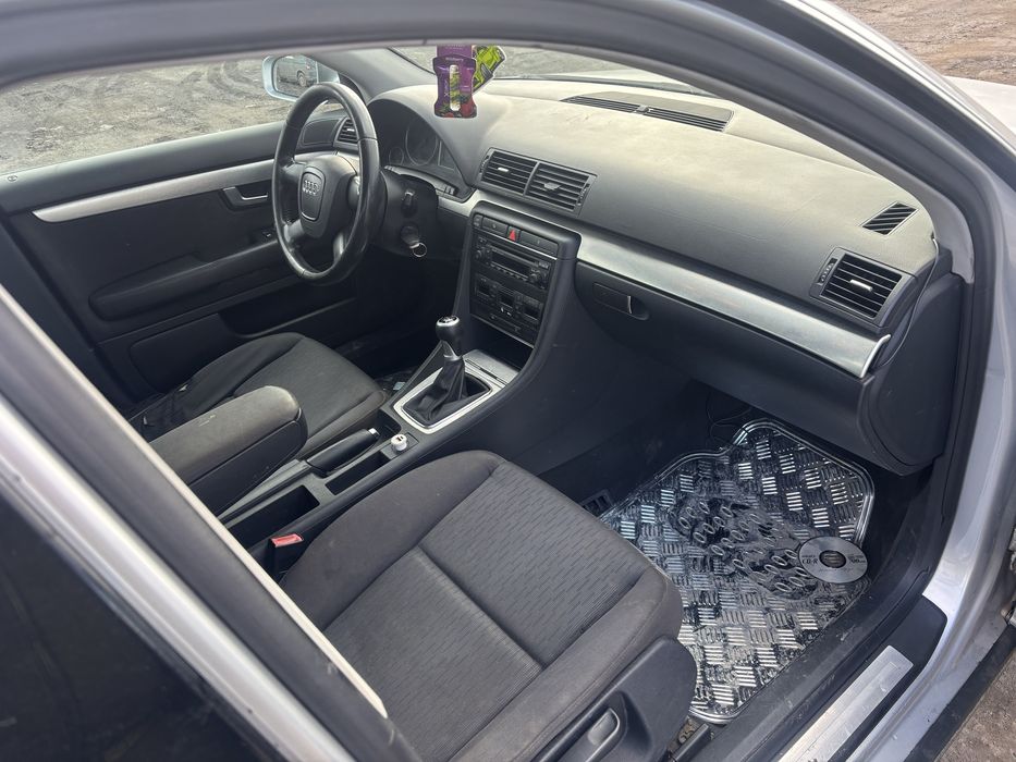 Audi A4B7 УНІВЕРСАЛ Дизель!