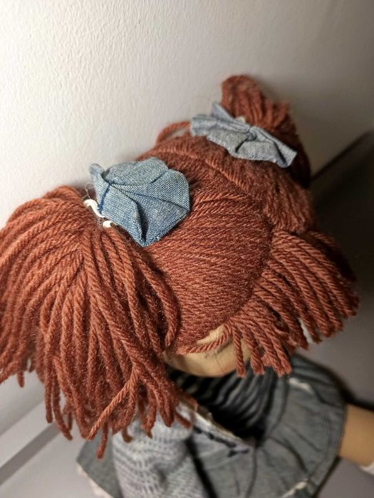 Boneca de Pano Holly — Hopscotch Collectibles