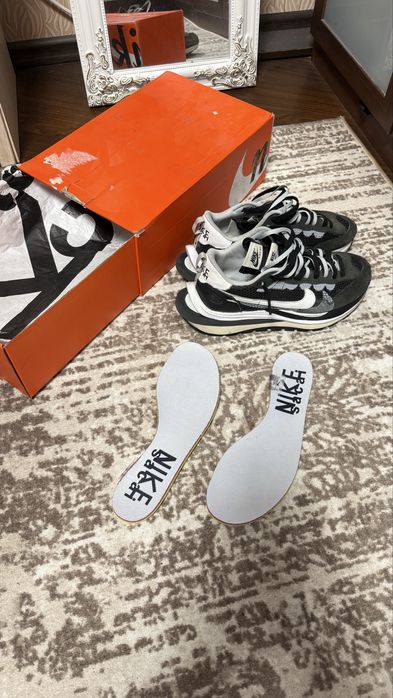 nike sacai vaporwaffle. найк сакаи