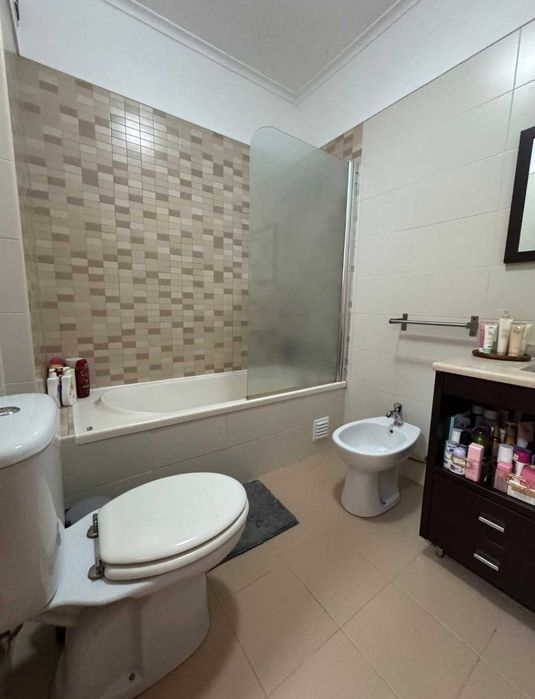 Apartamento T3 com bons acabamentos