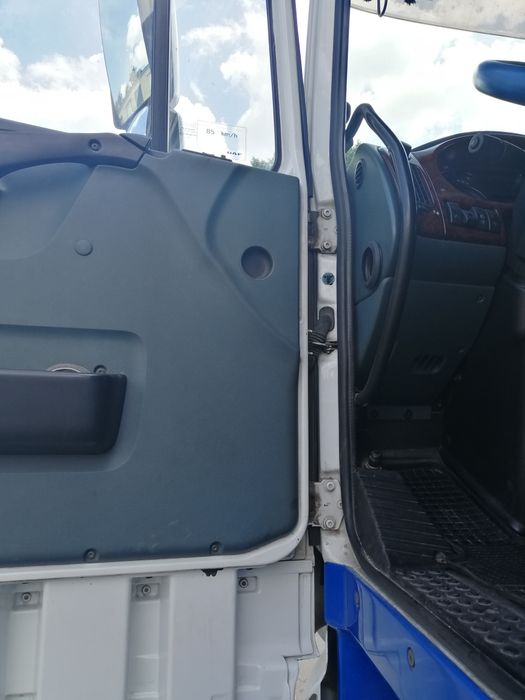 Daf XF95, 480к.с. з лінивцем 2006 р.