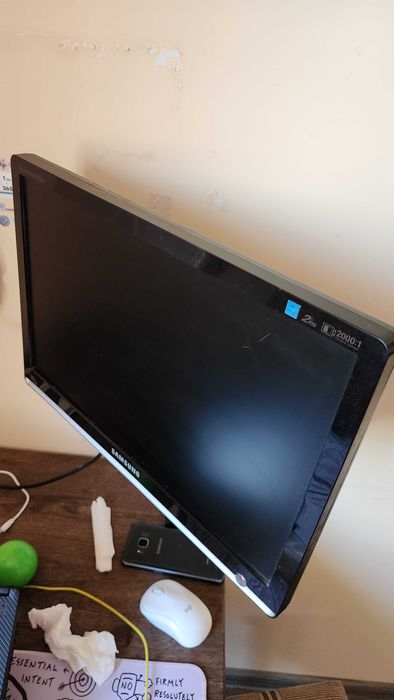 Монiтор syncmaster 223bw з діфектом