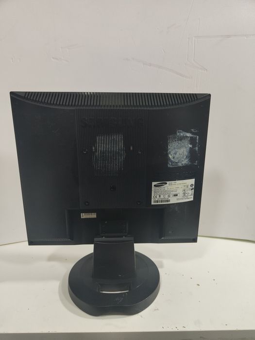Monitor Samsung SyncMaster 720N451078105230233602