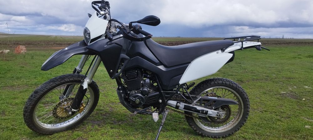 Moto Lifan kpx 250