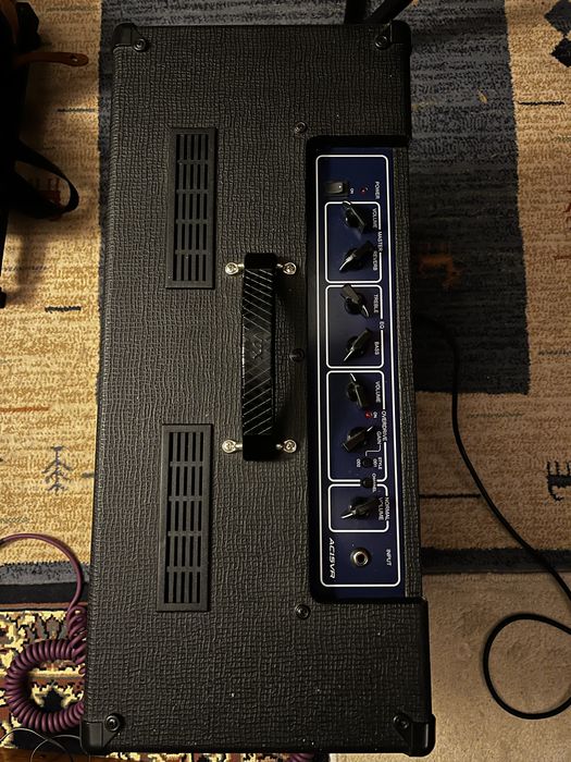 Amplificador Vox AC15 VR