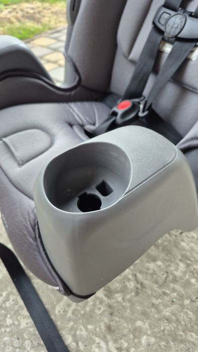 Автокрісло "Safety 1st" від 10 до 29 кг