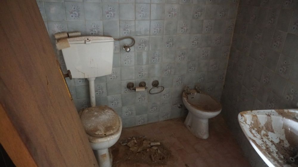 2em1 Moradia/Negócio Castelo Branco MB