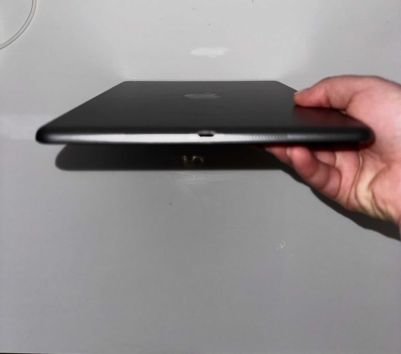 Ipad air 1 поколения
