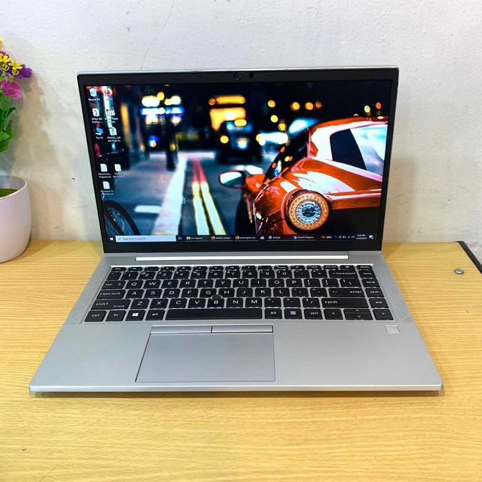 HP Elitebook 14" i5-8265U/16GB/256Nvme gama Profissional