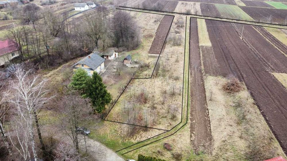 Продаж ділянки Іваниківка, 24 сот С/Г, світло, газ, 2 заїзди, будинки