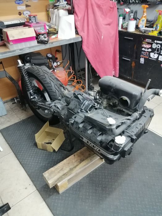 BMW K100 Mota quase completa