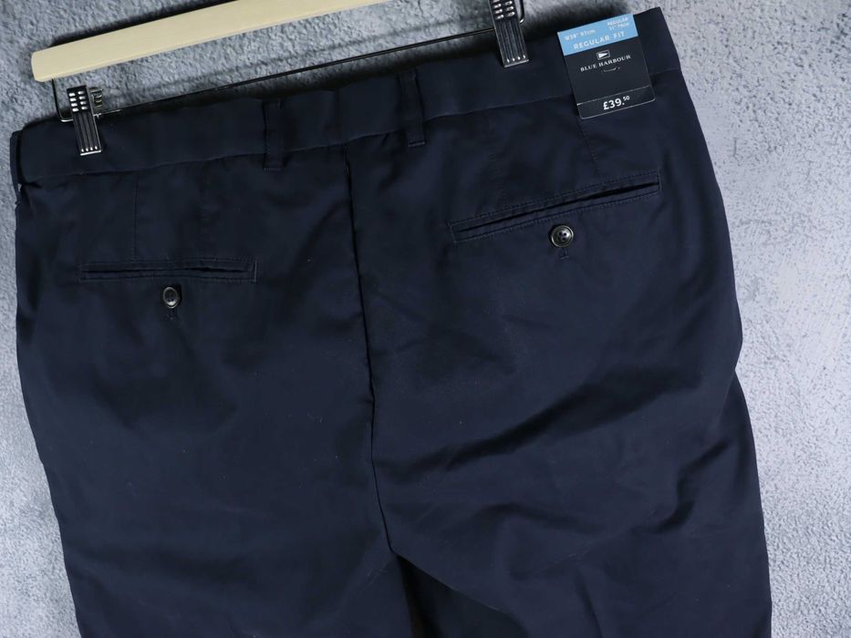 Marks&Spencer Blue Harbour męskie spodnie chino chinosy navy W38 L31