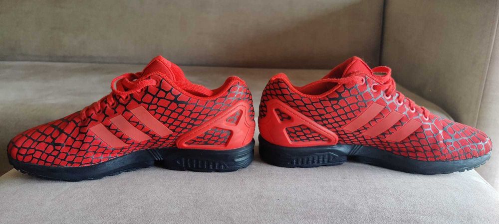 Sapatilhas Adidas ZX Flux tam. 42 2/3 novas