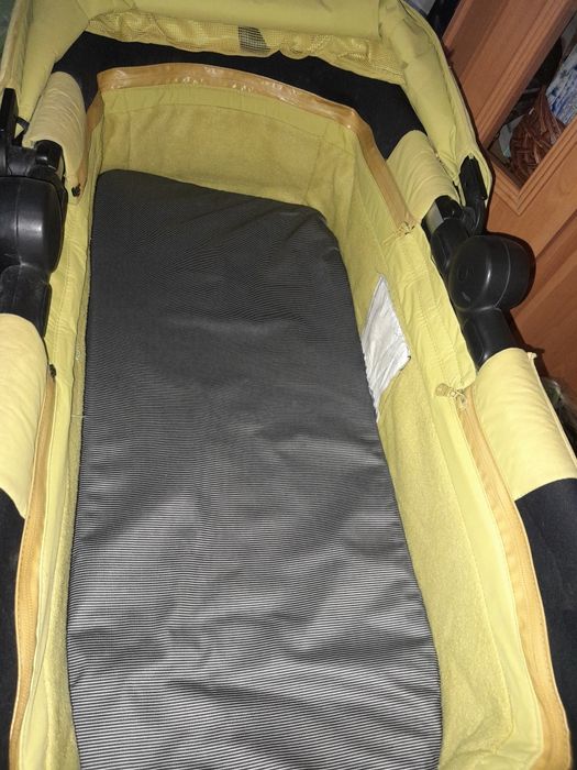 Відам переноску для тварин.тільки читаїте будласка ,що написано в огол