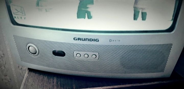Телевизор Германия Grundig Davio (диагональ 37 см)